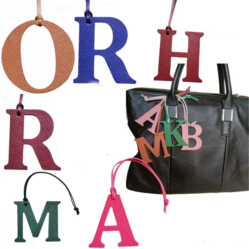 Chaveiro de couro natural genu - Monogram Keychain Leather avaliação e preço